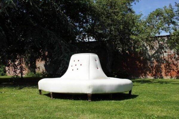 Very Large Conversation Seat