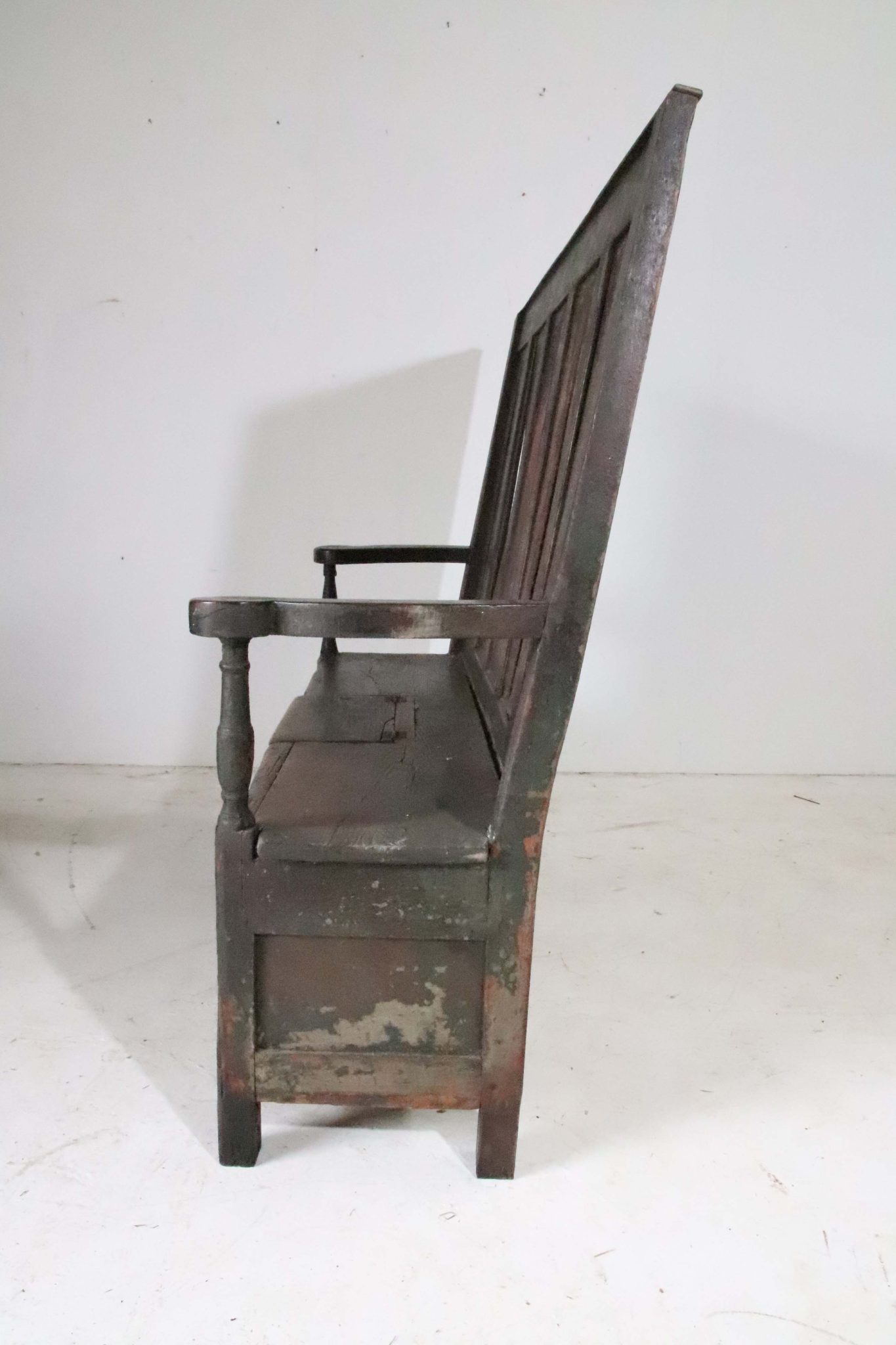 18Th Century Welsh Settle. - Image 6
