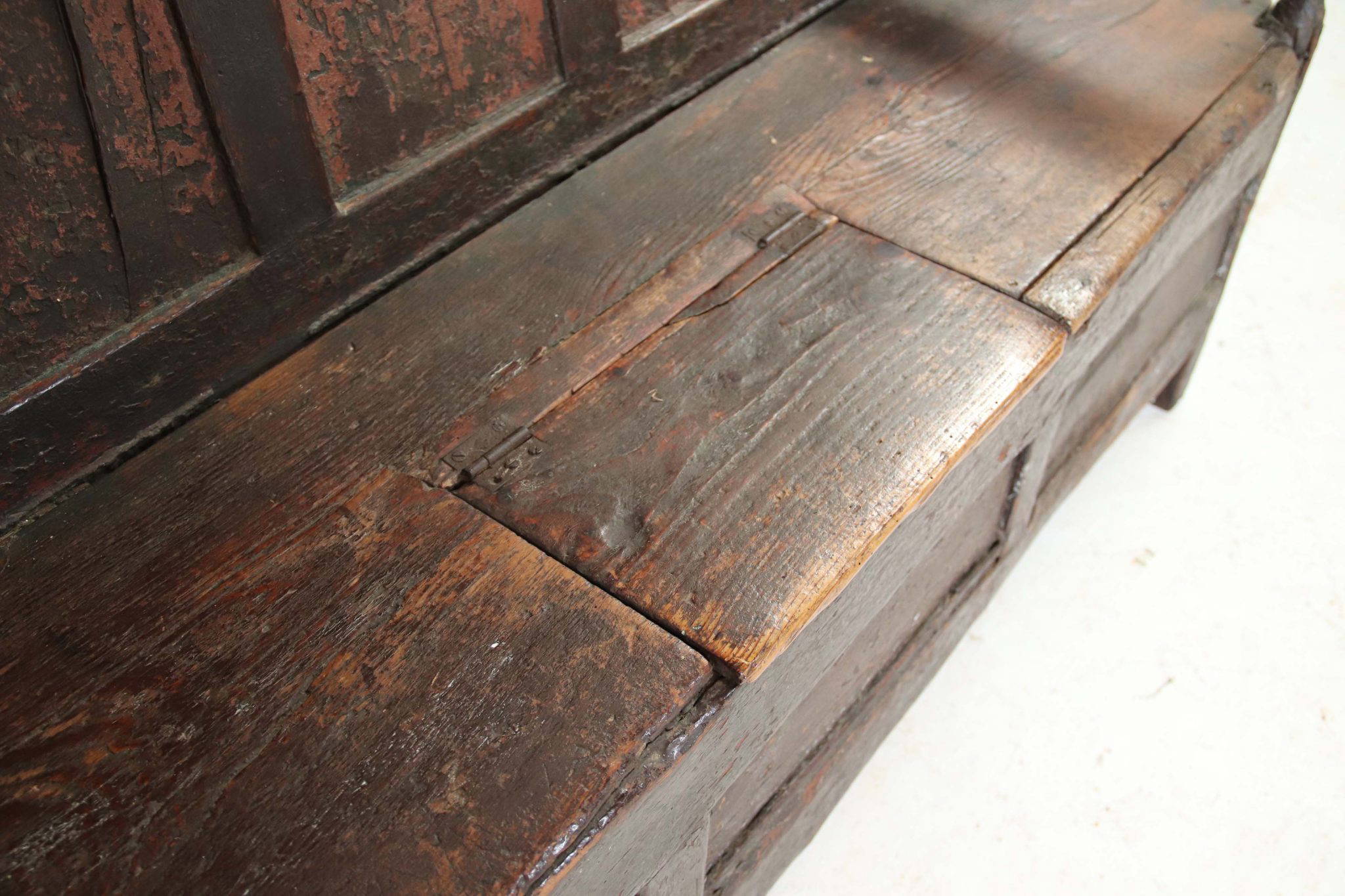 18Th Century Welsh Settle. - Image 11