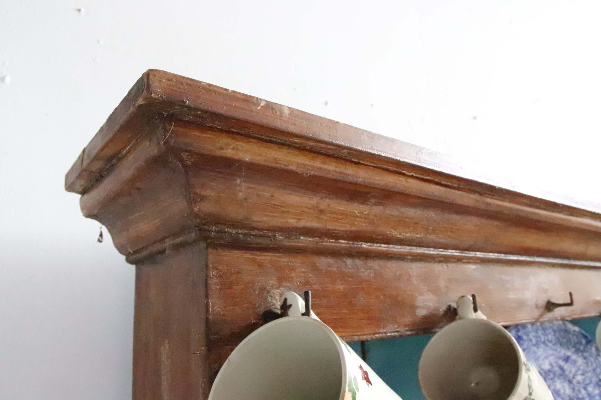19Th Century Painted Welsh dresser. - Image 7