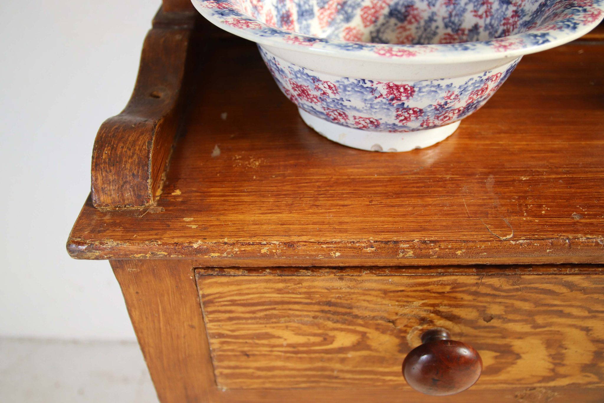 19Th Century Painted Welsh dresser. - Image 12