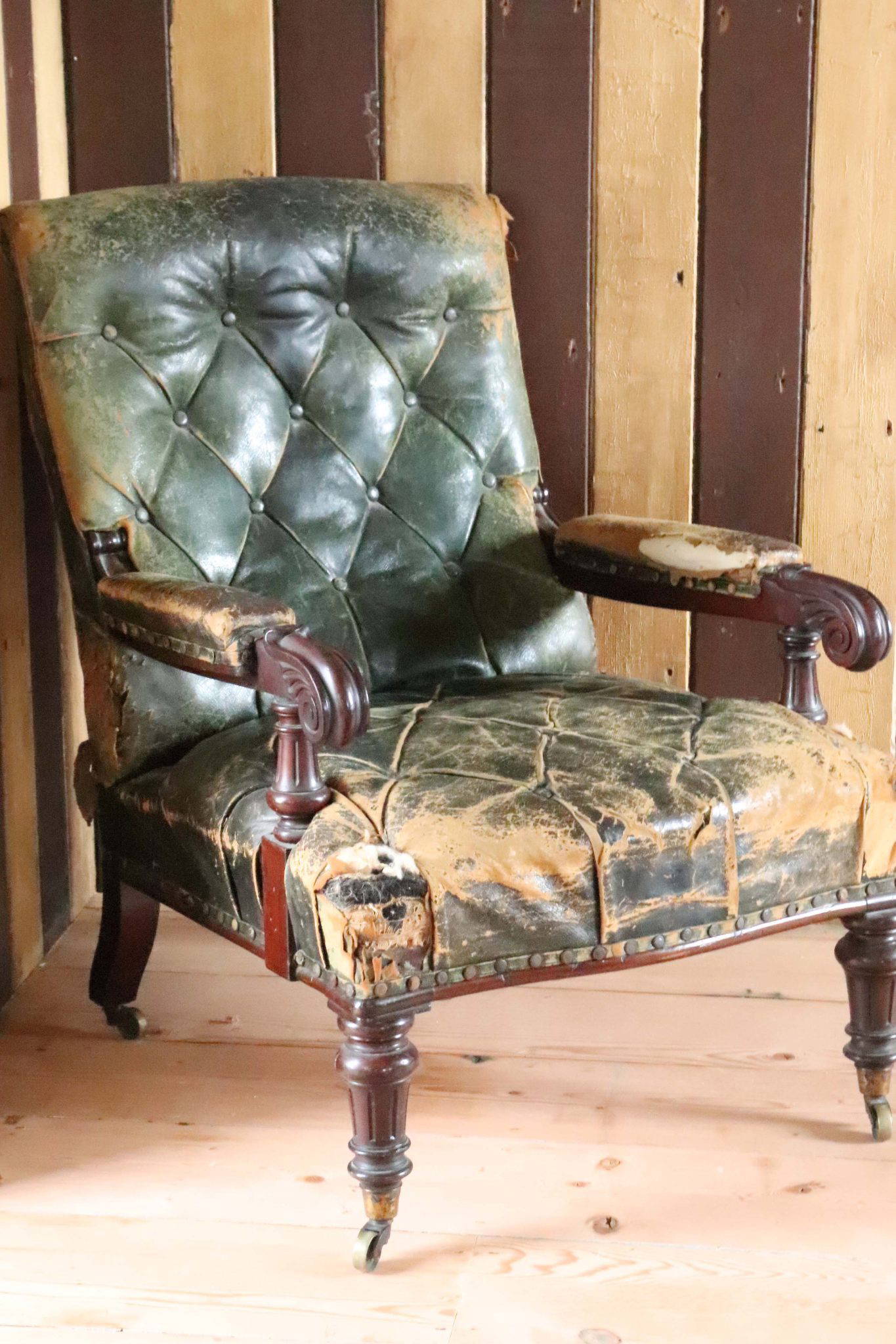 19Th Century Gentlemans Library Chair. - Image 7
