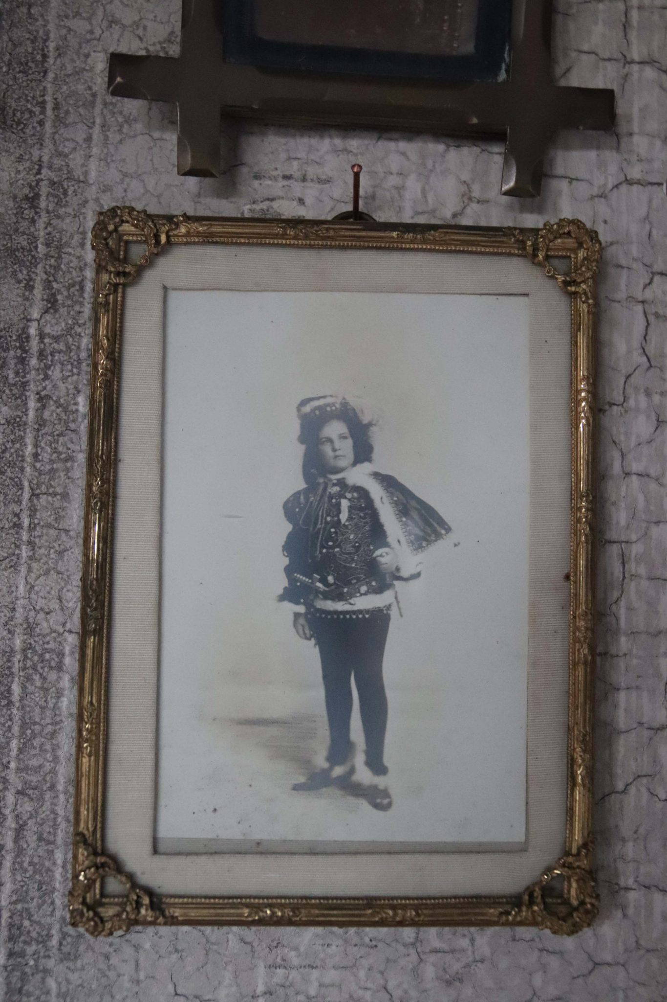 A Collection of Edwardian Theatrical Portrait Photographs - Image 7
