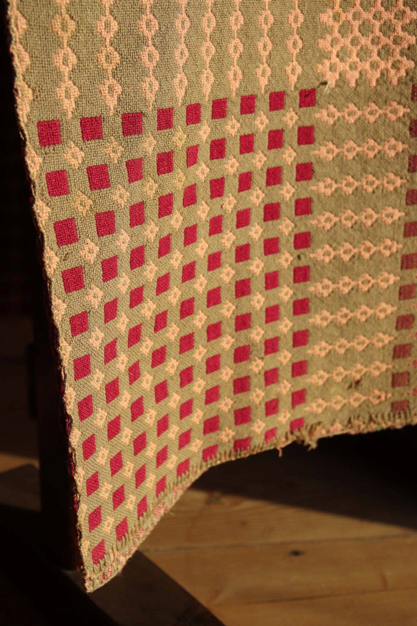 19Th Century Welsh Tapestry Blanket. - Image 4