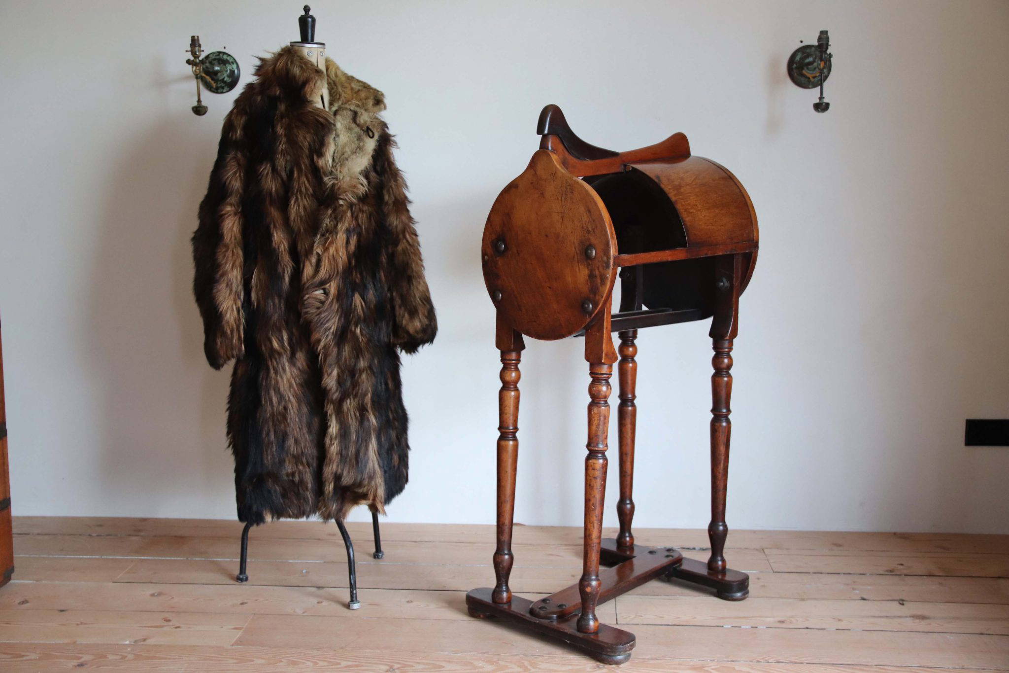 19Th Century Saddle Horse. - Image 2