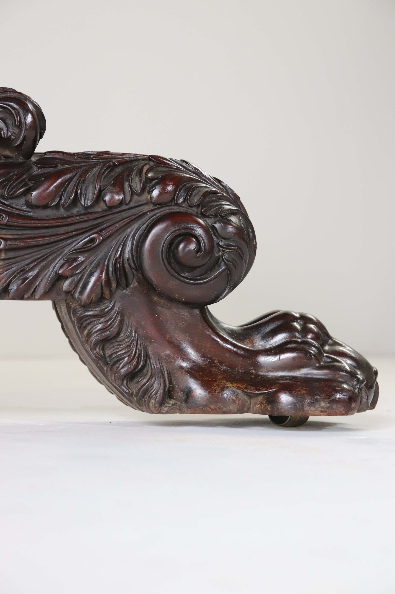 19Th Century Irish Centre Table. - Image 9