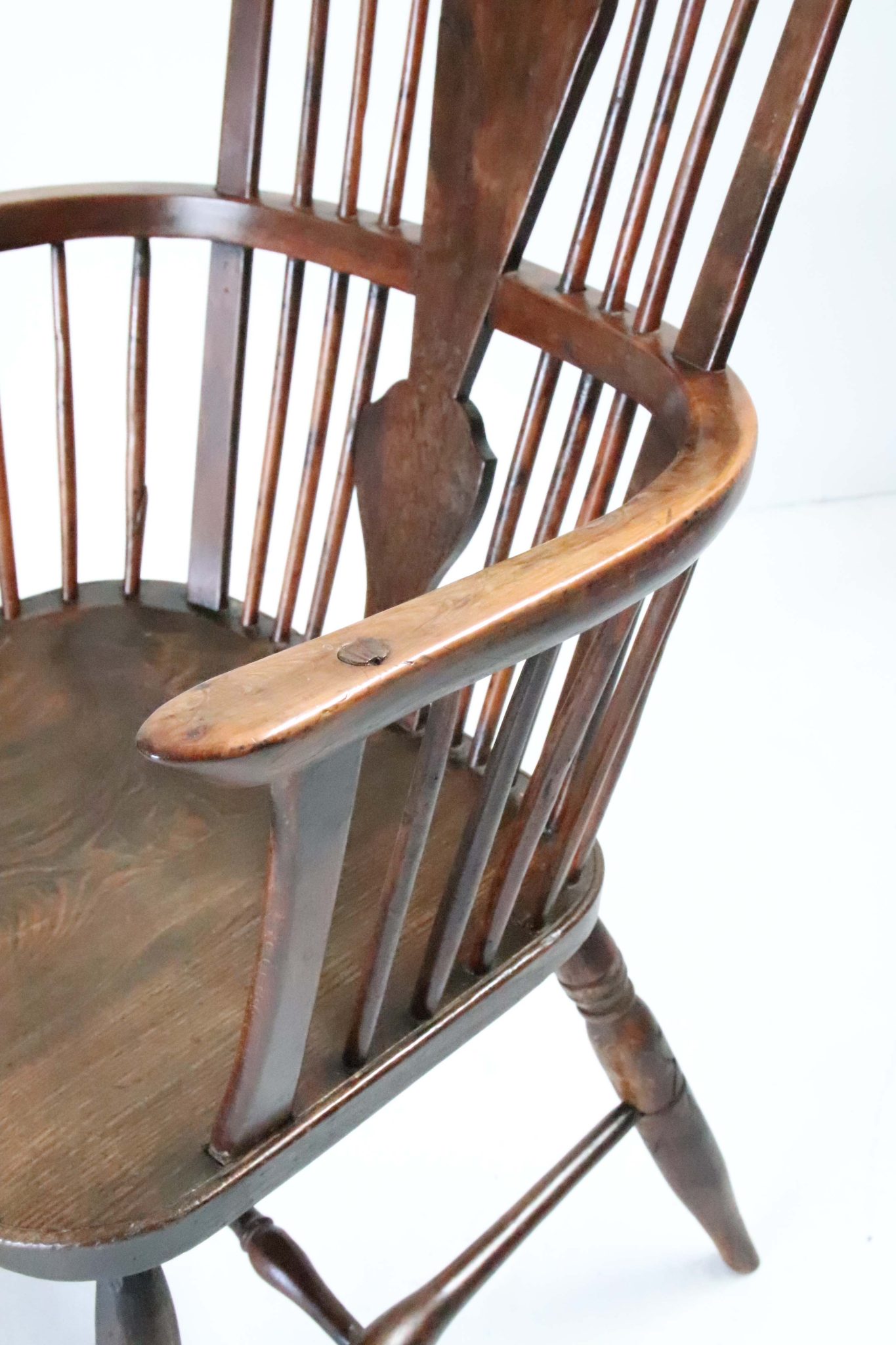 Late 18Th Century Yew Wood Windsor Chair. - Image 3