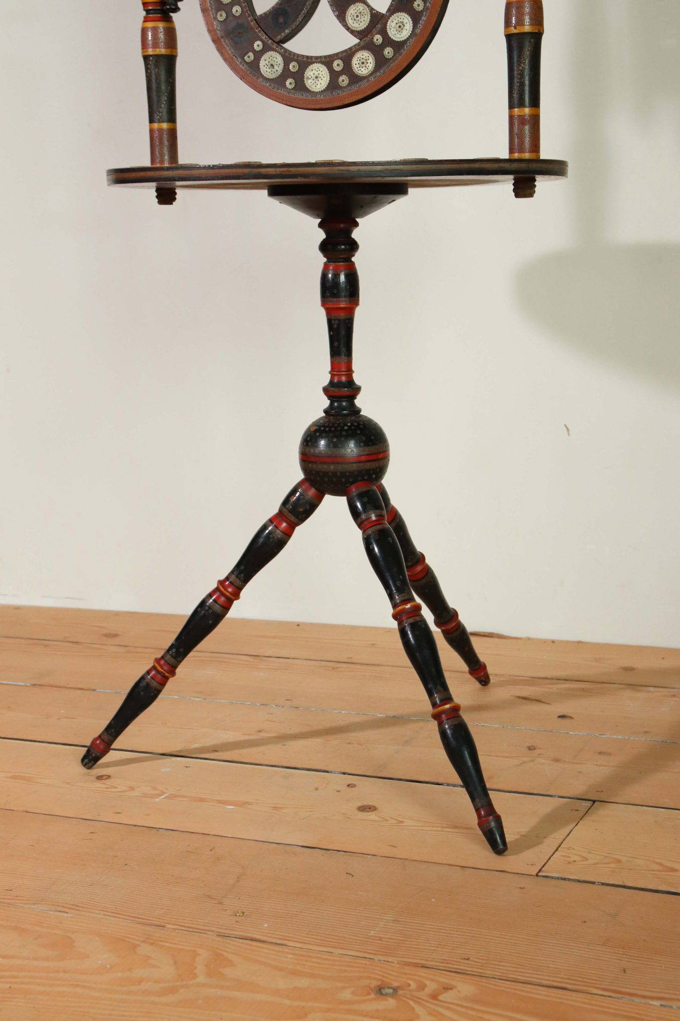 19Th Century Anglo-Indian Lacquer Dressing Mirror. - Image 3