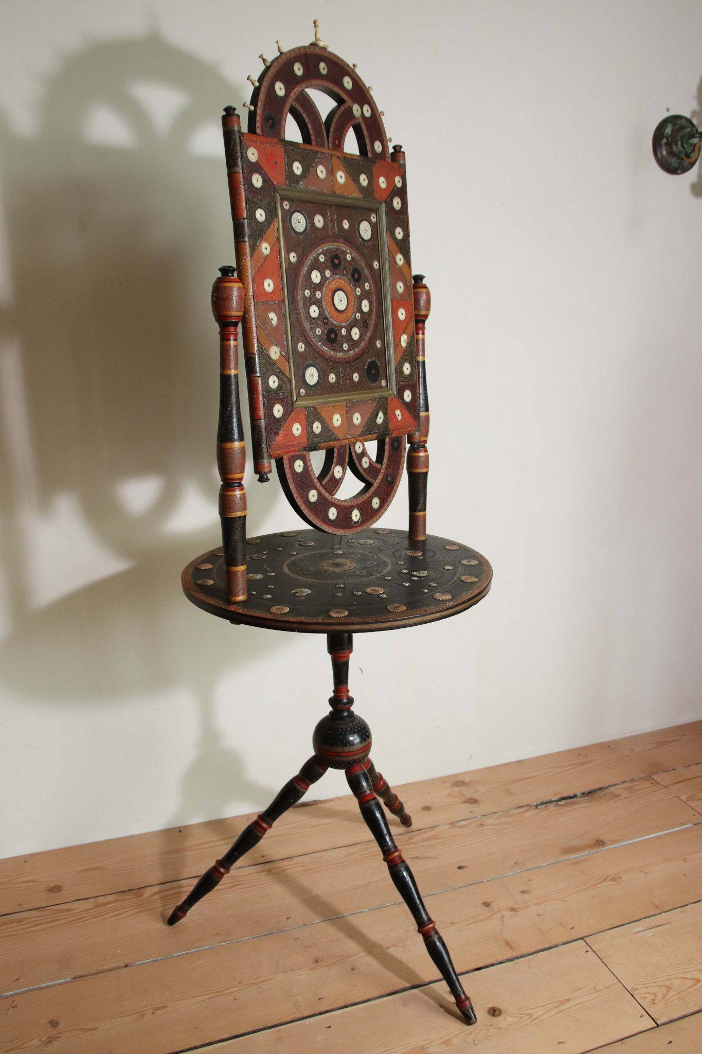 19Th Century Anglo-Indian Lacquer Dressing Mirror. - Image 14
