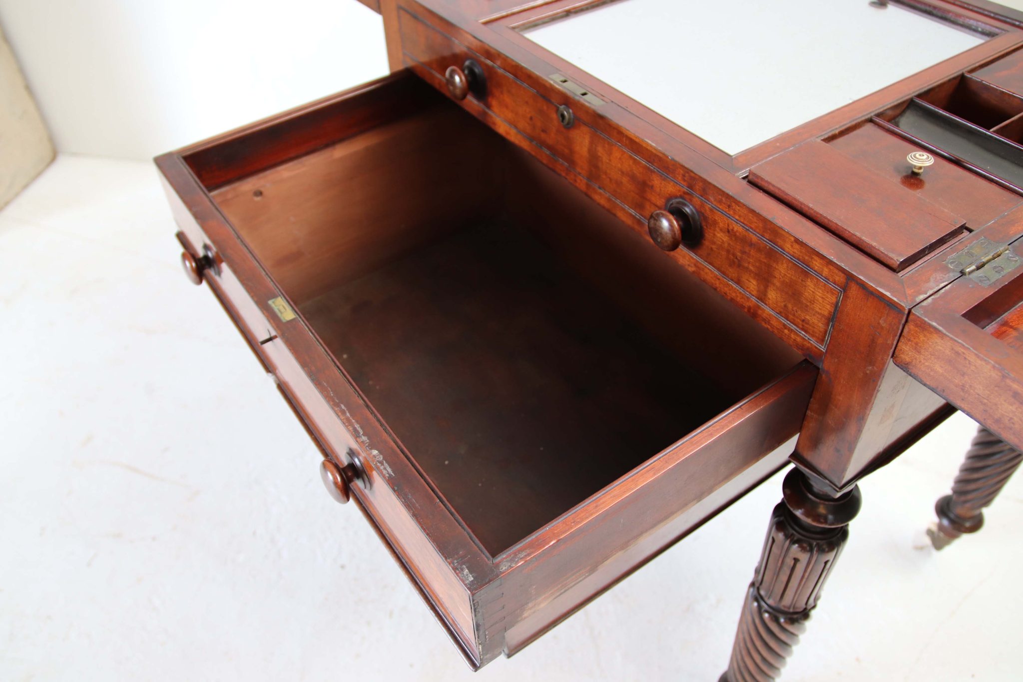 19Th Century Anglo Indian Dressing Table. - Image 17